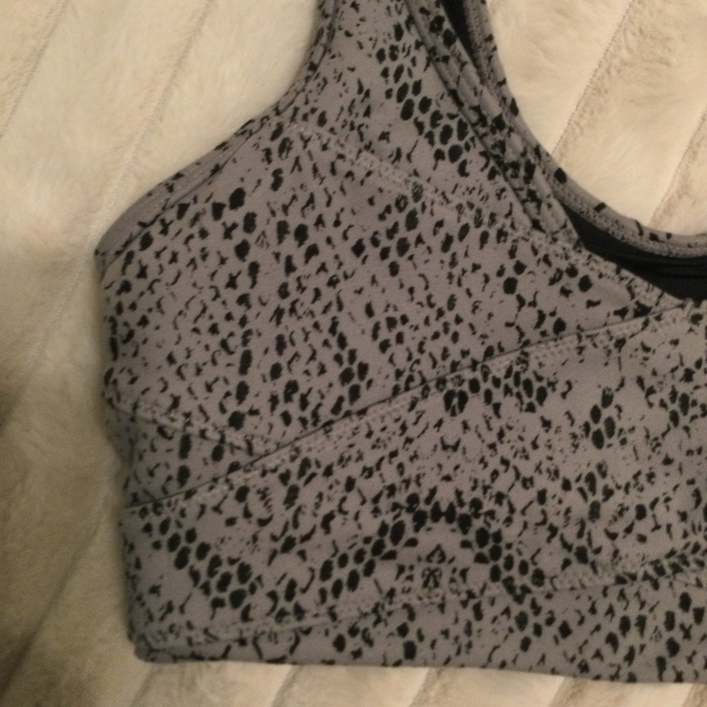 Varley sports bra Xs - Picture 6 of 6